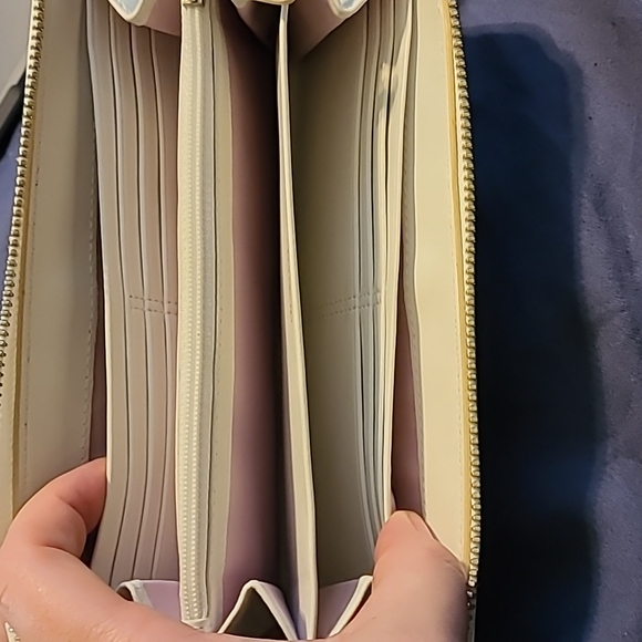 COACH SILVER PATCHWORK SATCHEL With Matching Wallet - Picture 13 of 17